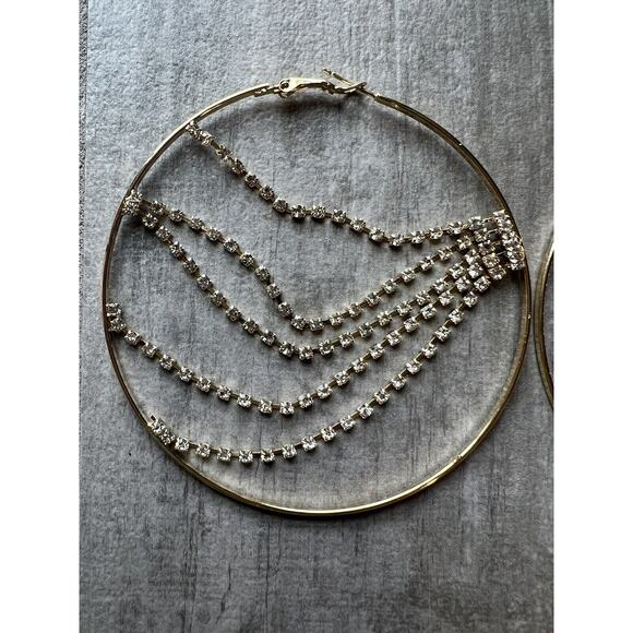 Los Angeles Boutique Large Hoop Circle Gold Earrings Rhinestone Crystal NEW - Picture 4 of 6